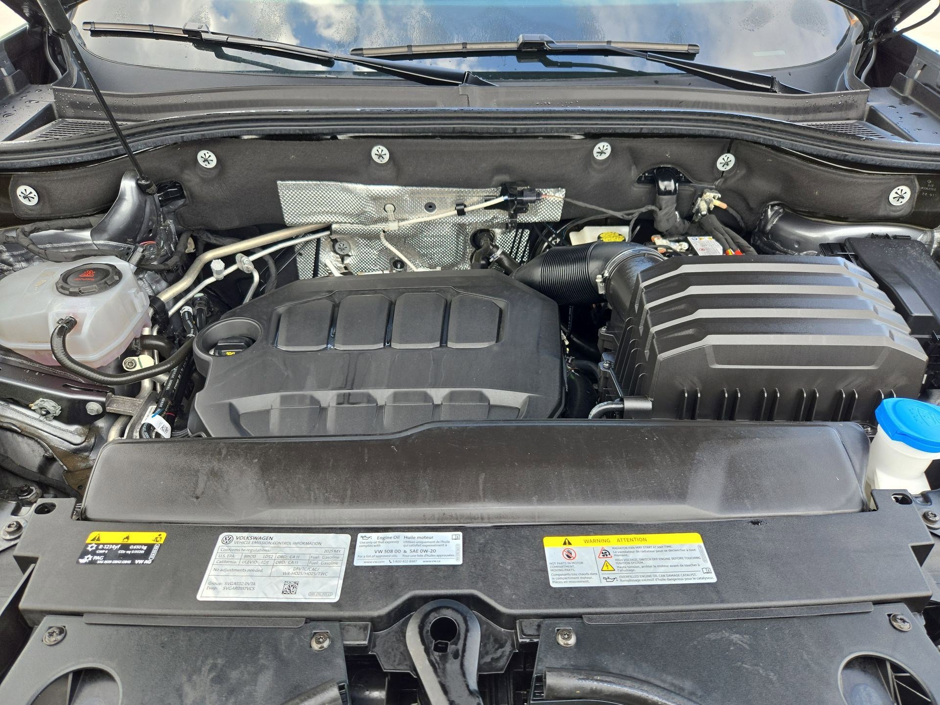 Used 2025 Volkswagen Atlas SE FWD image 33