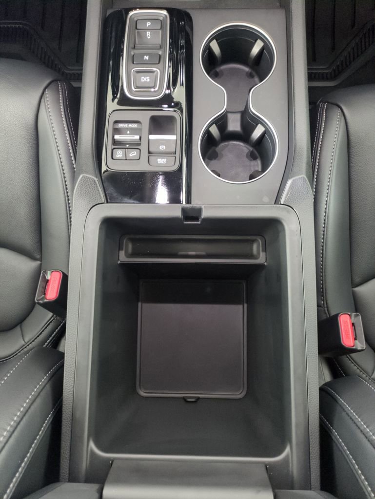 Certified 2025 Honda Pilot EX-L image 28