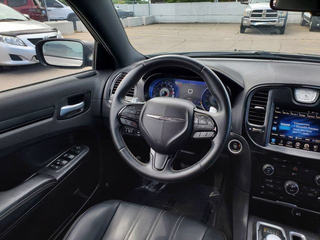 Certified 2016 Chrysler 300 S AWD/4WD image 7