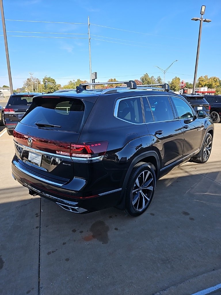 New 2026 Volkswagen Atlas SEL Premium R-Line image 5