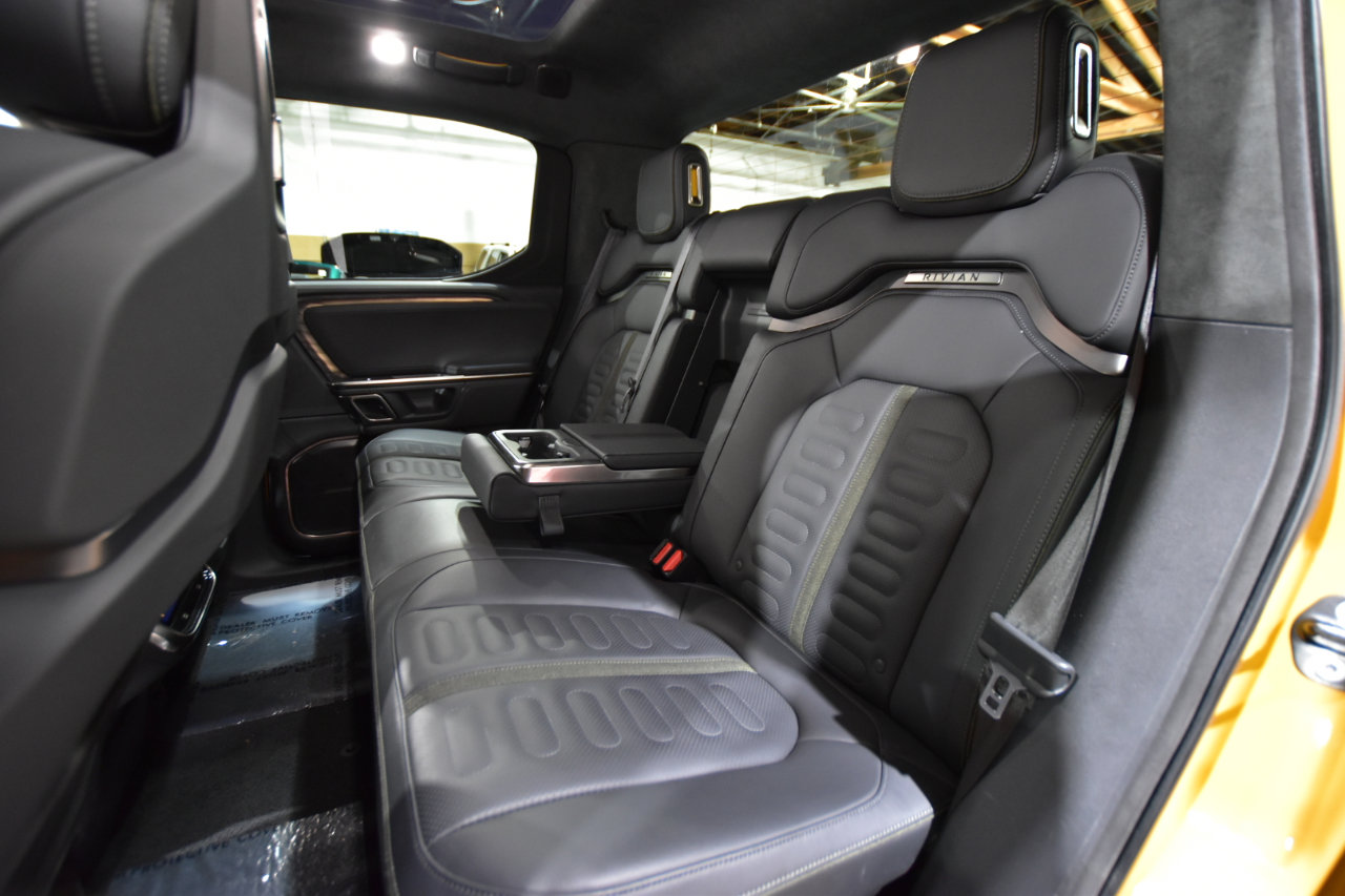 Used 2022 Rivian R1T Adventure image 51