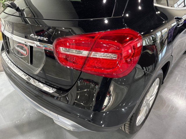Used 2015 Mercedes-Benz GLA 250 4MATIC w/ Multimedia Package image 43