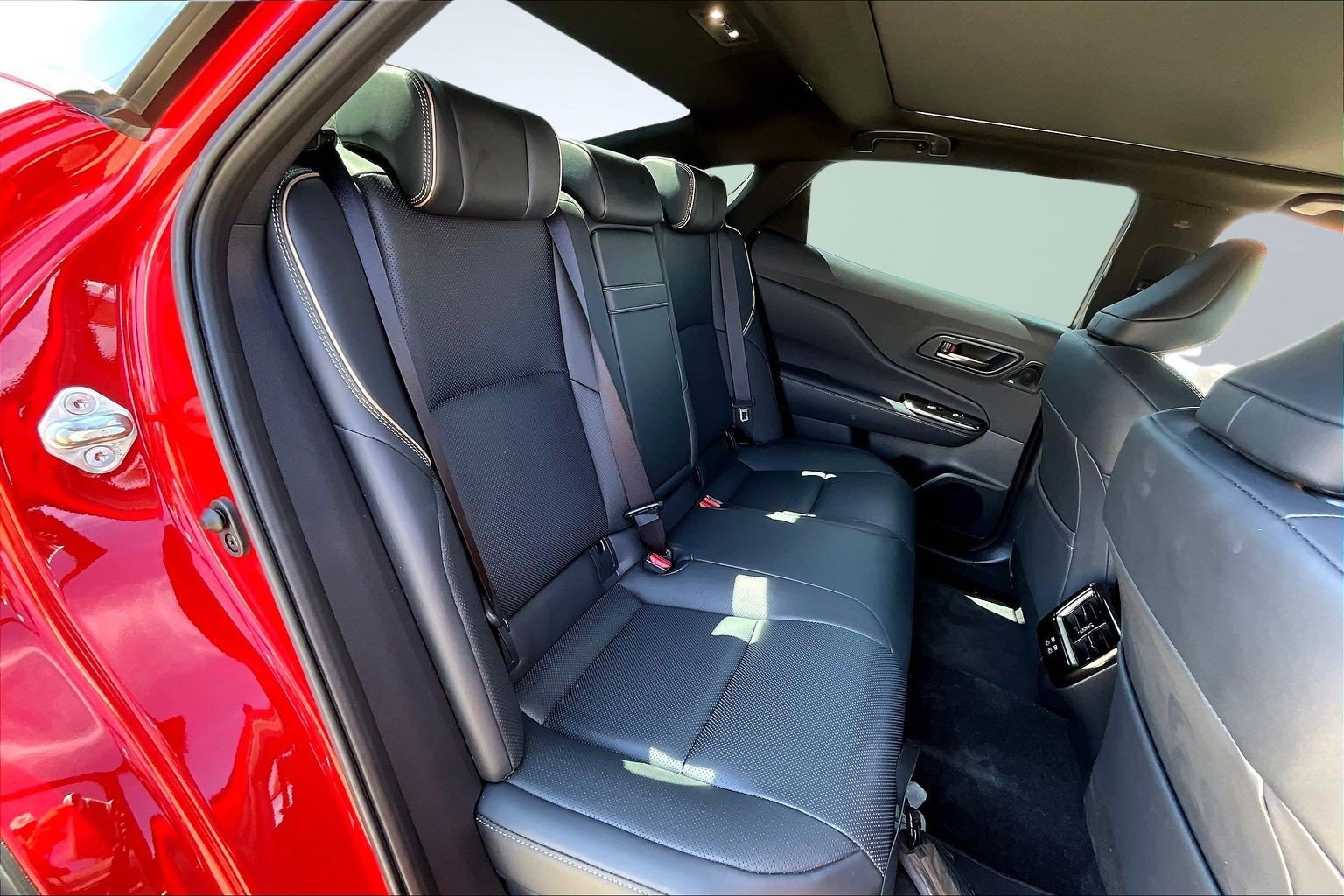 New 2025 Toyota Crown Platinum AWD/4WD image 11