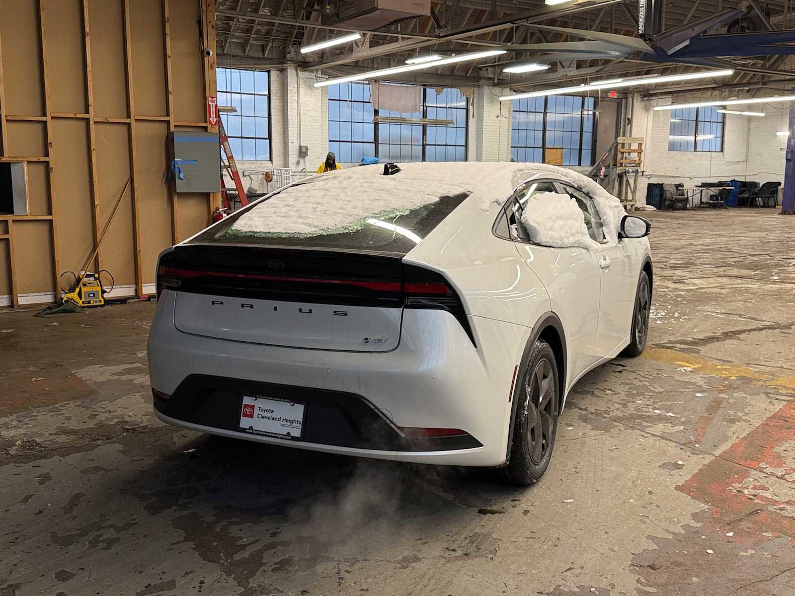 New 2026 Toyota Prius LE FWD image 5