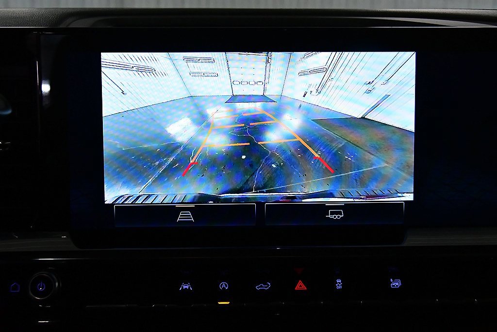 Used 2024 GMC Sierra 1500 SLT image 25