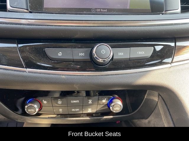 Used 2018 Buick Enclave Essence image 20