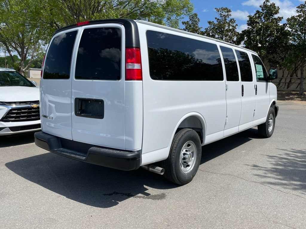 New 2026 Chevrolet Express 3500 LS RWD image 8