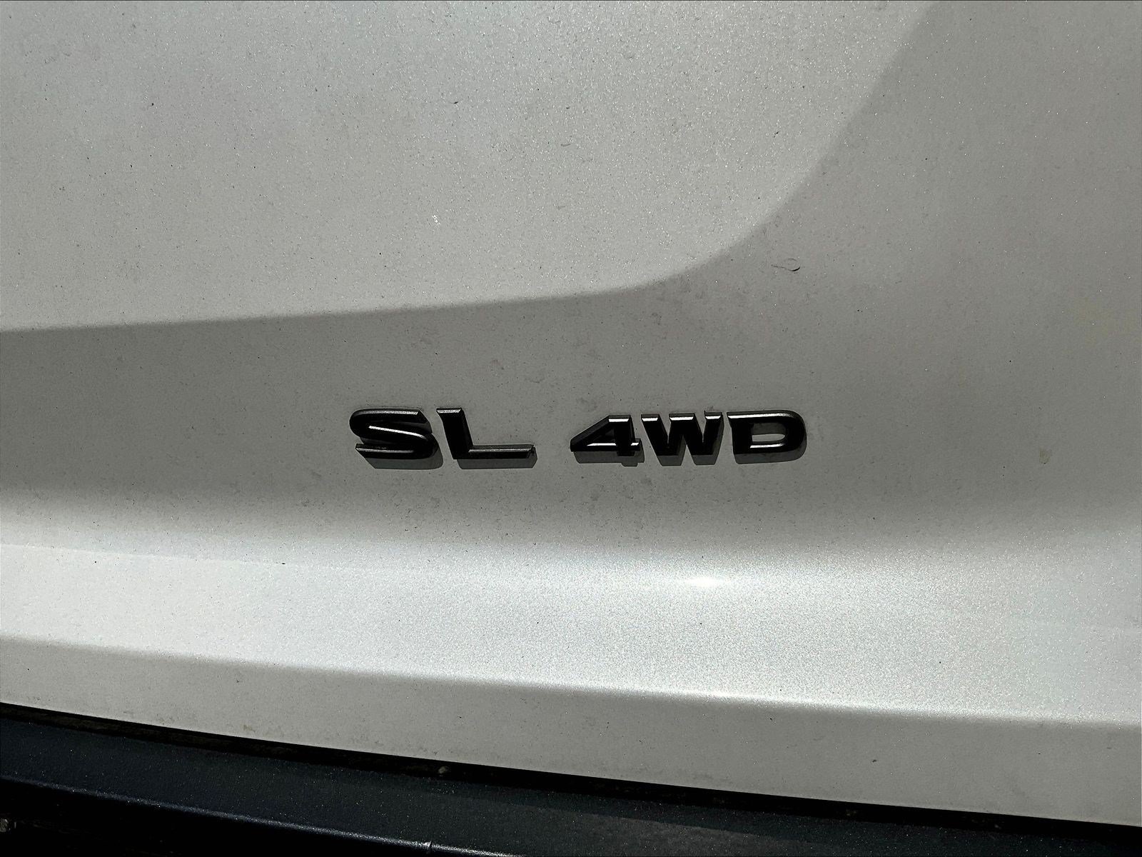 Certified 2026 Nissan Pathfinder SL AWD/4WD image 24
