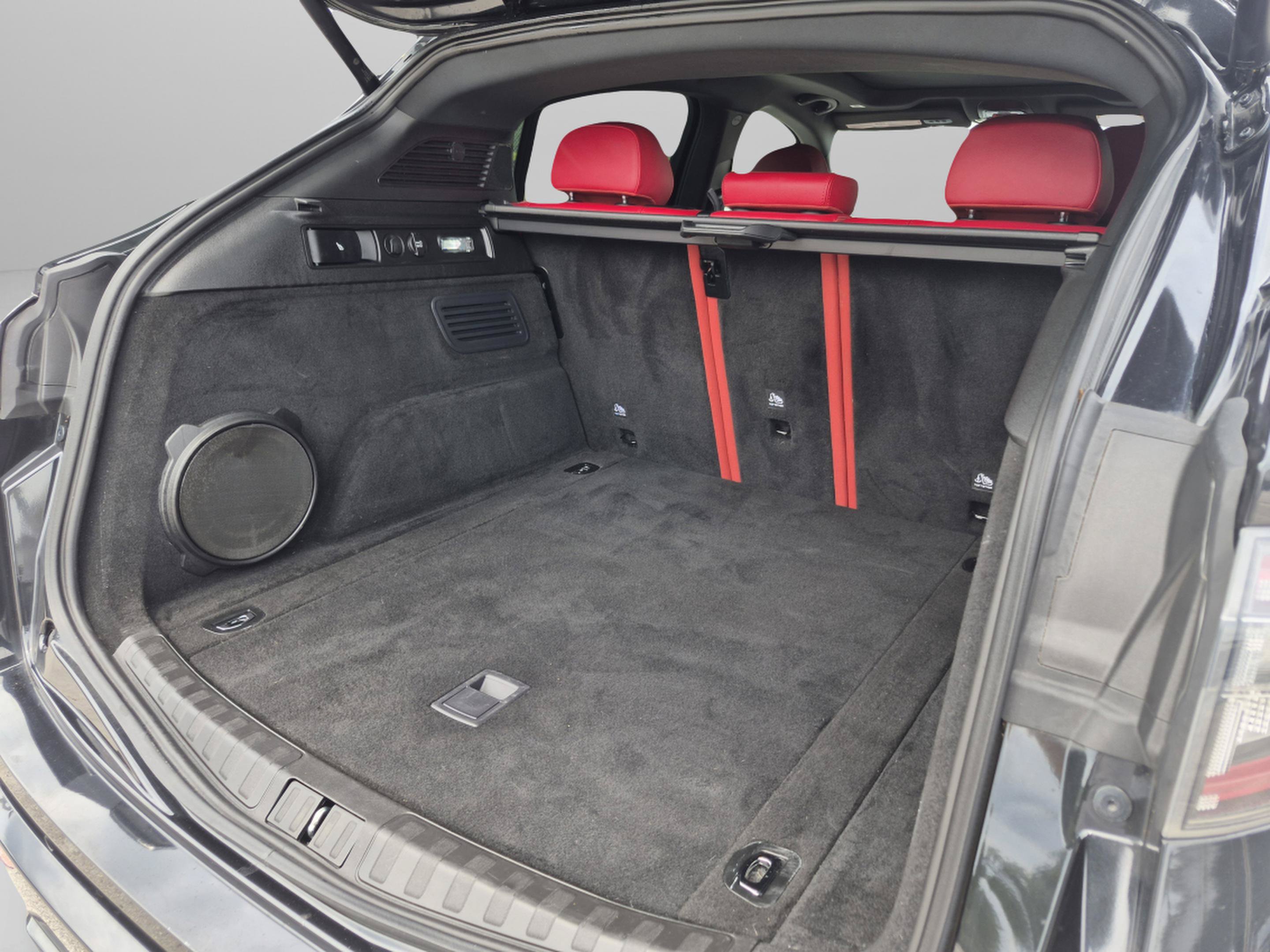 Used 2024 Alfa Romeo Stelvio Veloce AWD/4WD image 12