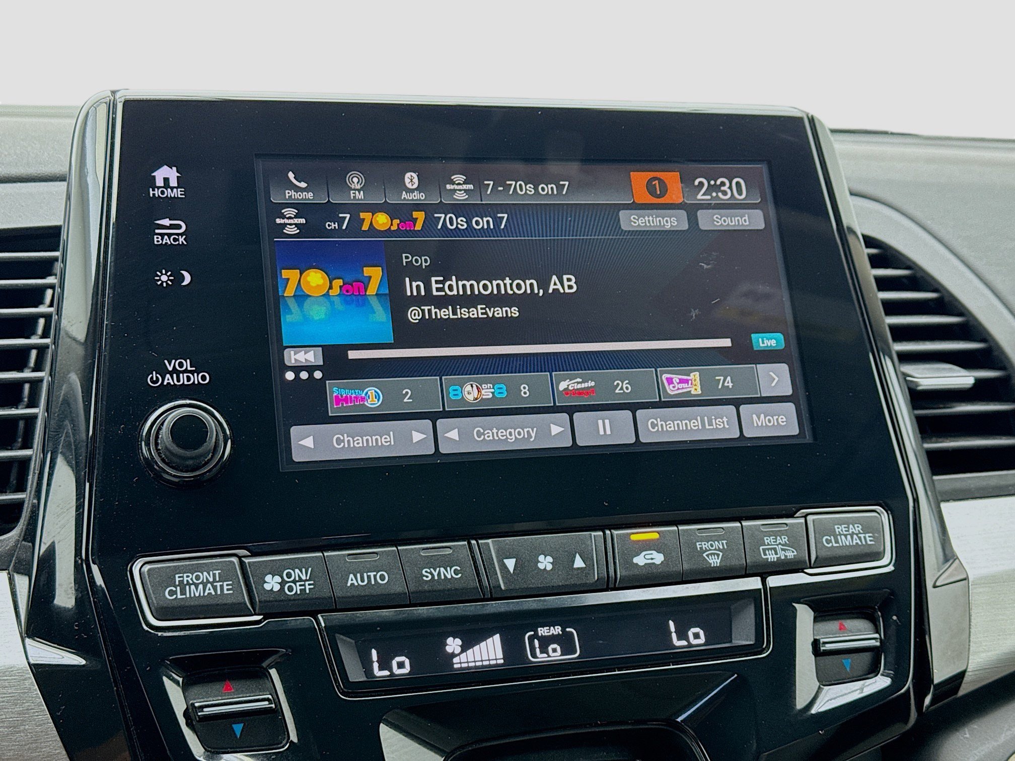 Used 2019 Honda Odyssey EX-L image 11