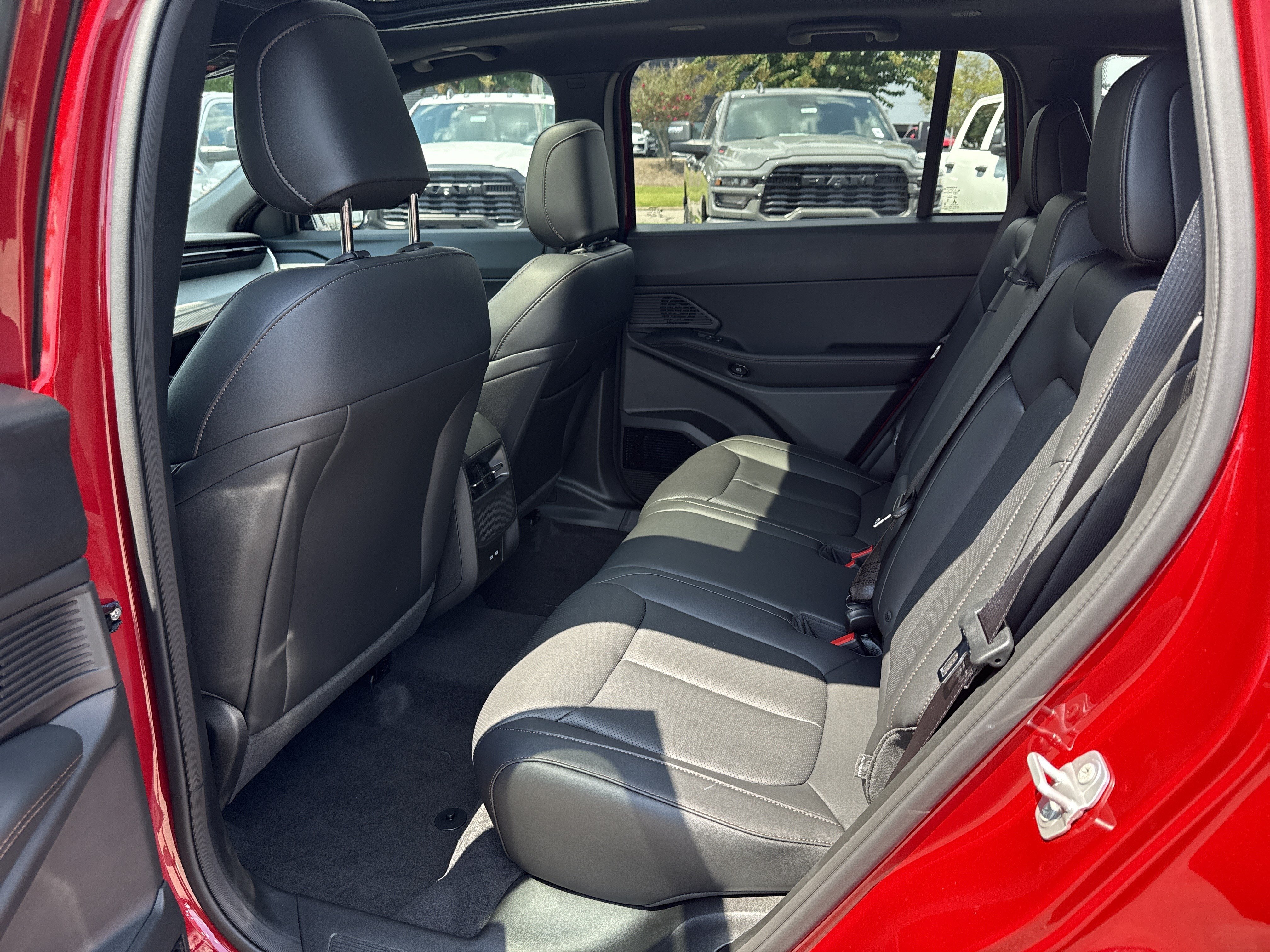 New 2026 Jeep Cherokee Limited AWD/4WD image 21