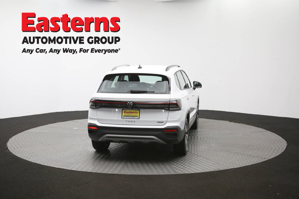 Used 2025 Volkswagen Taos S AWD/4WD image 37