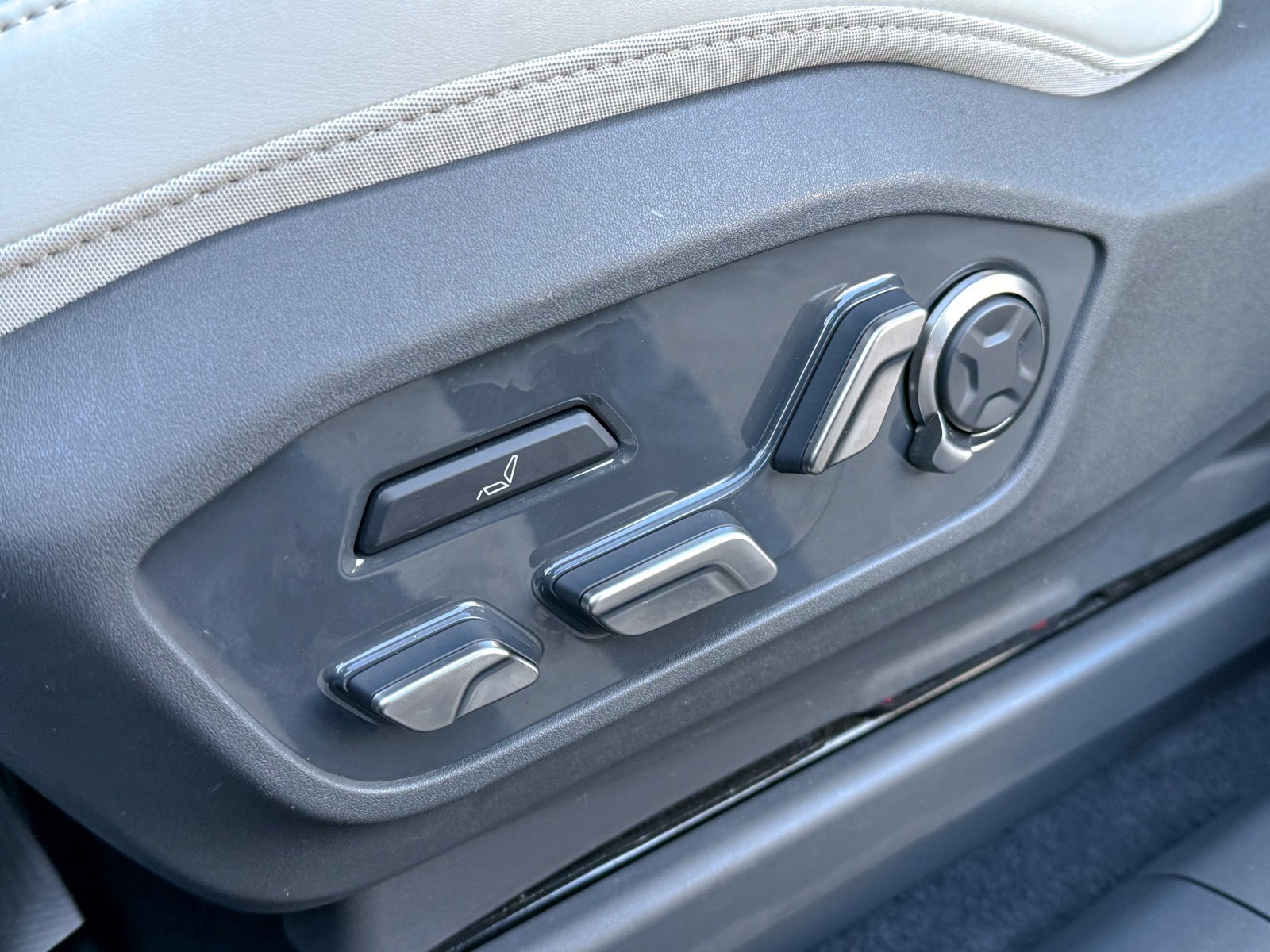 Certified 2025 Kia EV9 GT-Line image 15