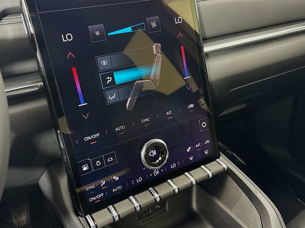 New 2026 GMC Terrain Elevation image 16