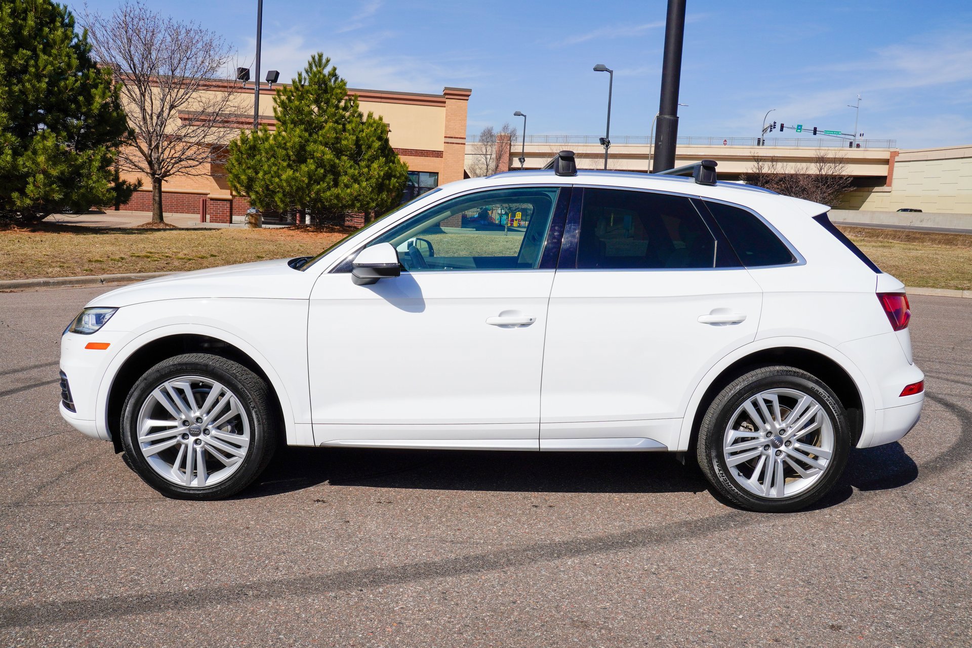 Used 2018 Audi Q5 2.0T Premium Plus w/ Premium Plus Package image 7