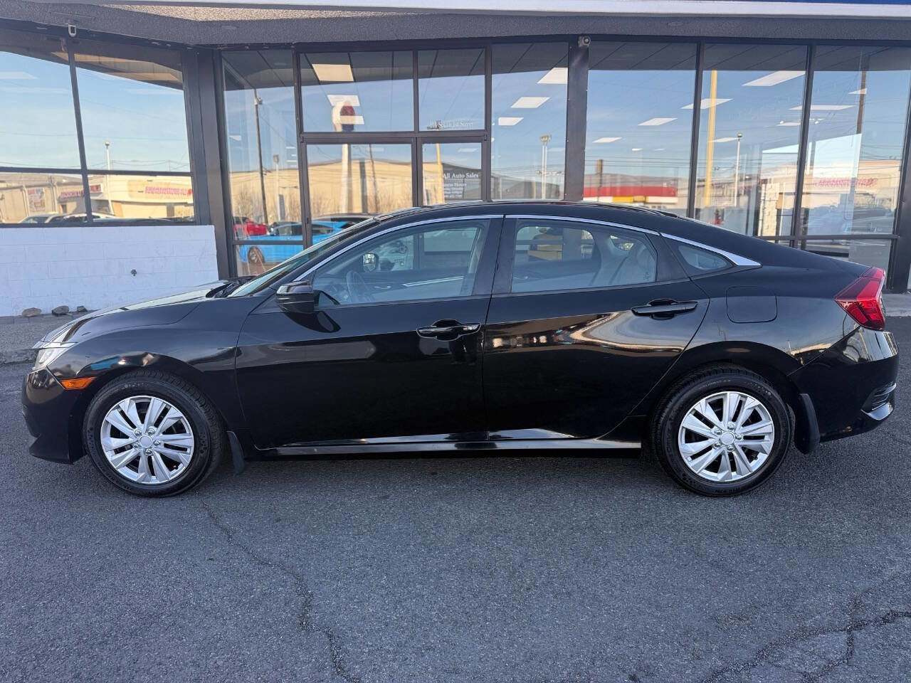 Used 2016 Honda Civic LX image 4