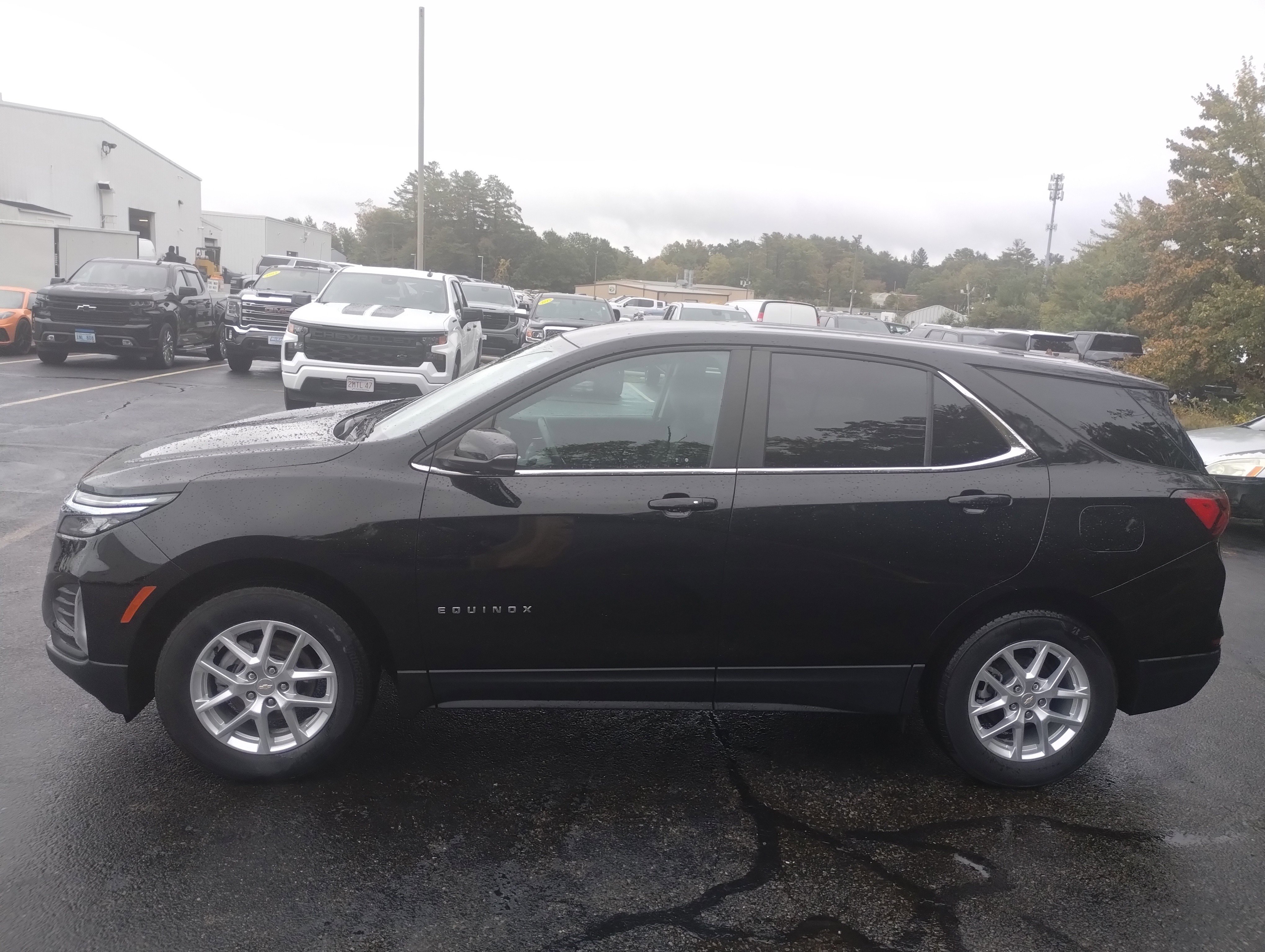 Used 2022 Chevrolet Equinox LT image 6