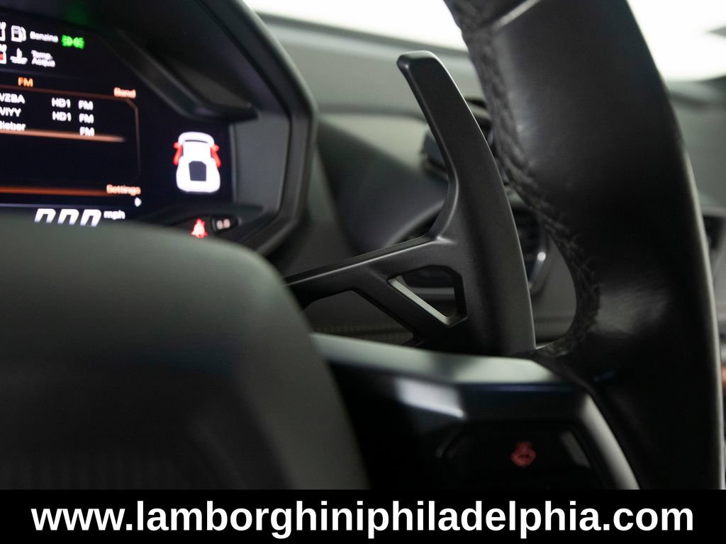 Used 2015 Lamborghini Huracan LP 610-4 AWD/4WD image 23