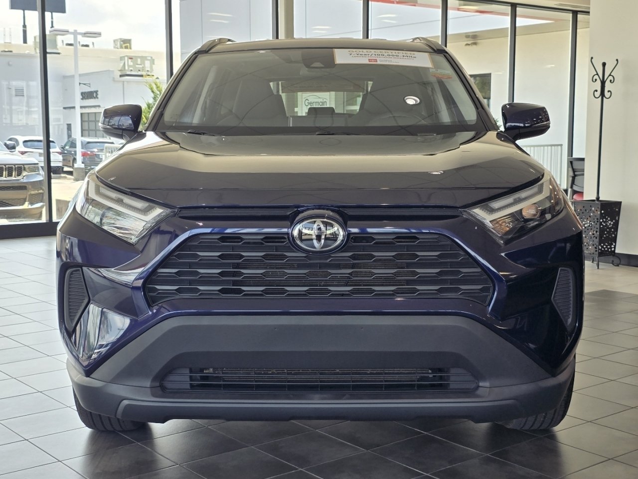 Used 2024 Toyota RAV4 XLE AWD/4WD image 9