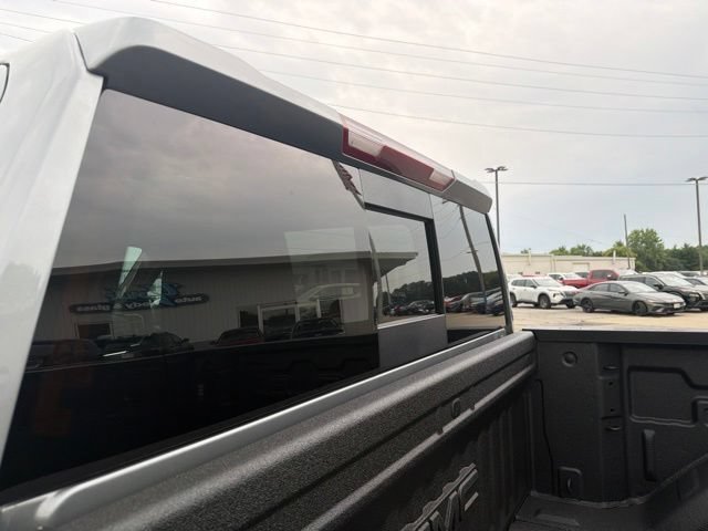 New 2026 GMC Sierra 1500 SLT w/ SLT Premium Plus Package AWD/4WD image 13