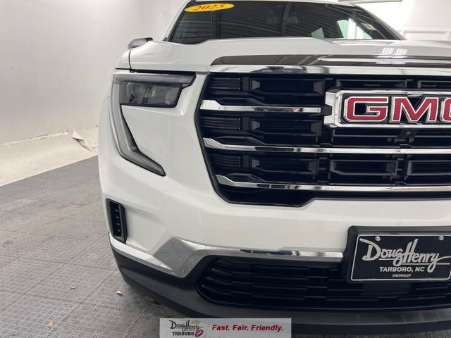 Used 2025 GMC Acadia Elevation image 10