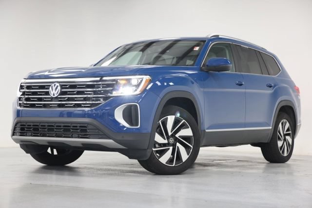 Used 2025 Volkswagen Atlas SEL AWD/4WD image 7