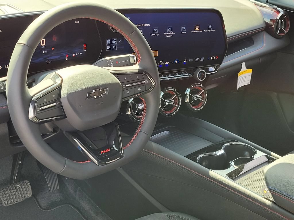 New 2025 Chevrolet Blazer EV RS AWD/4WD image 8
