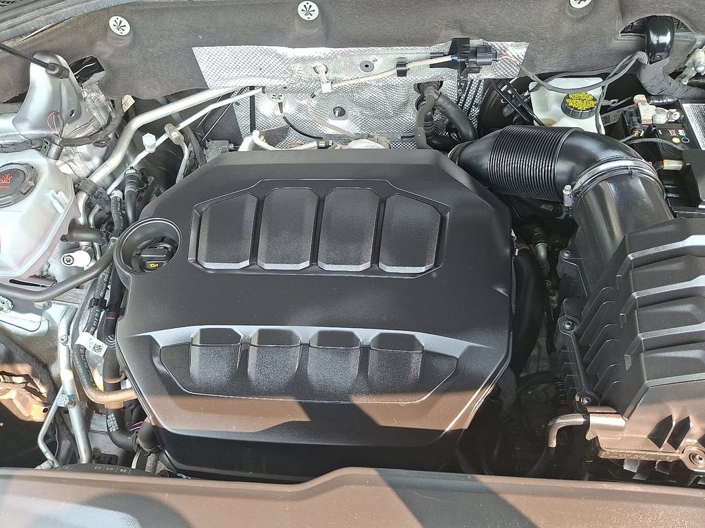 Used 2024 Volkswagen Atlas SEL AWD/4WD image 25