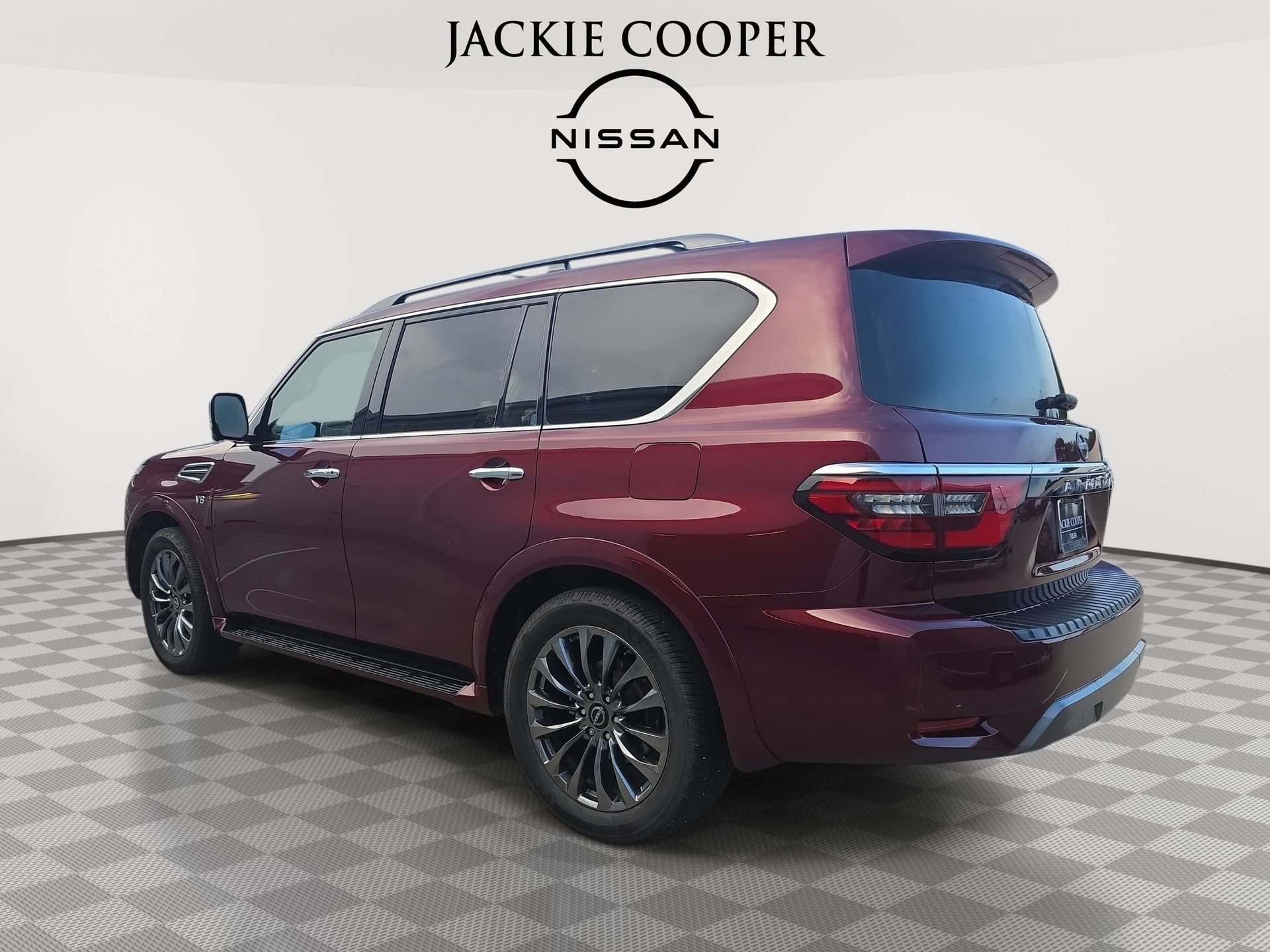 Used 2021 Nissan Armada Platinum AWD/4WD image 7