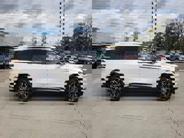 New 2026 Lincoln Nautilus Premier image 11