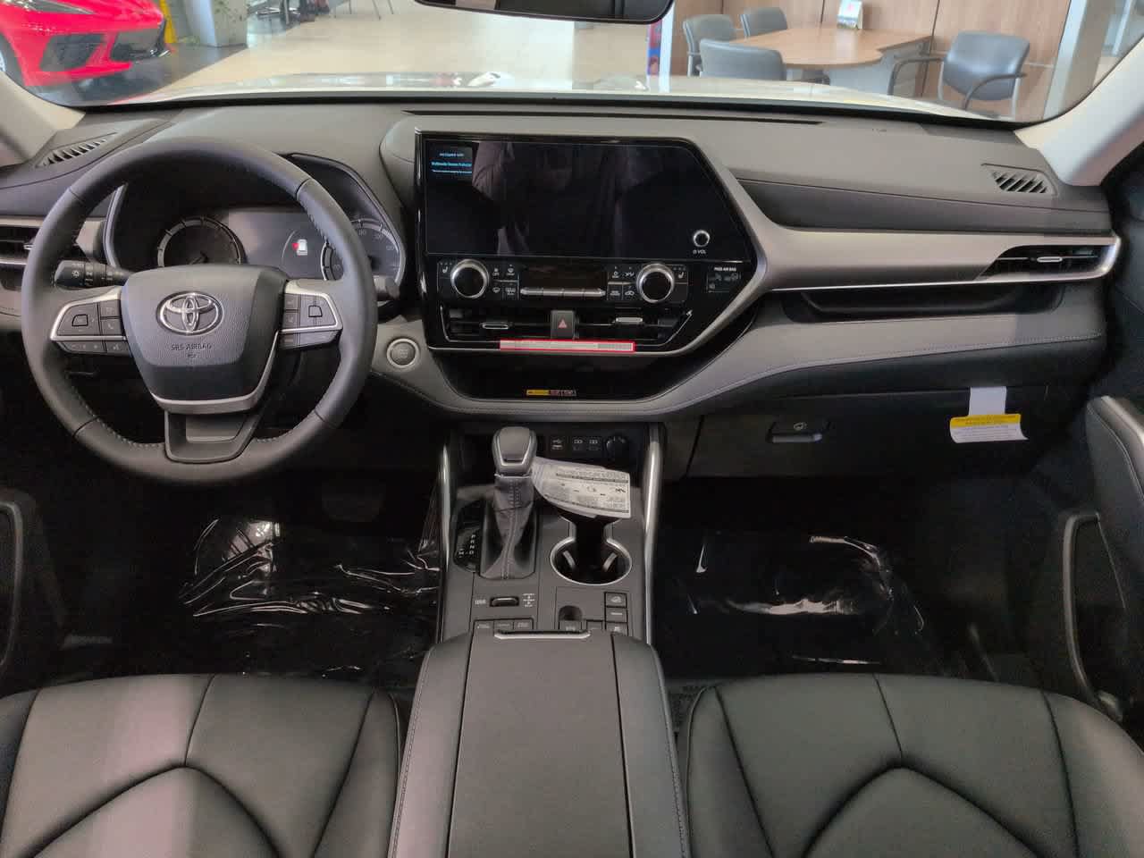 New 2026 Toyota Highlander XLE AWD/4WD image 15