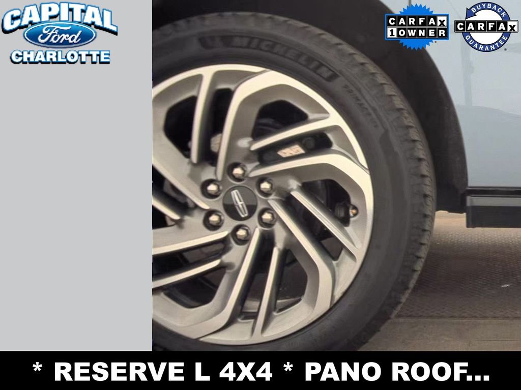 Used 2025 Lincoln Navigator L Reserve AWD/4WD image 11