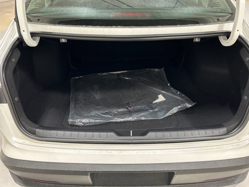 New 2026 Kia K4 LXS image 24