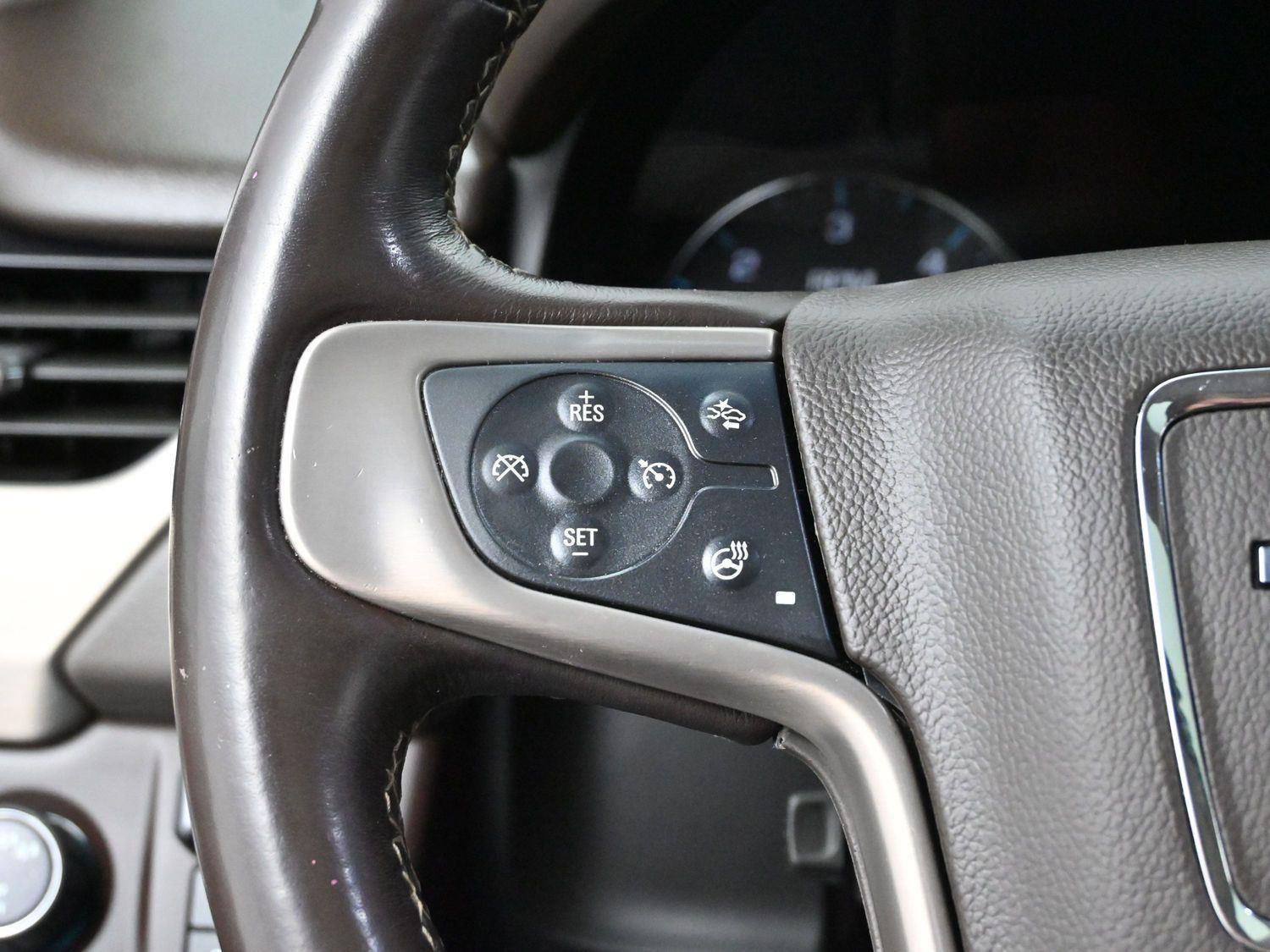 Used 2019 GMC Yukon XL Denali w/ Denali Ultimate Package AWD/4WD image 17