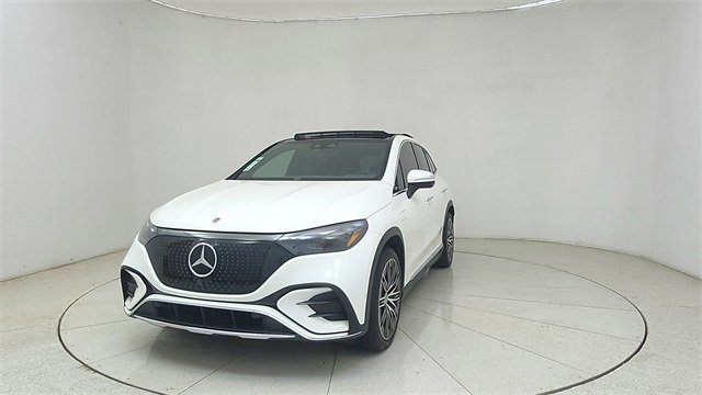 Used 2023 Mercedes-Benz EQE 500 4MATIC SUV w/ Exclusive Trim Package image 64