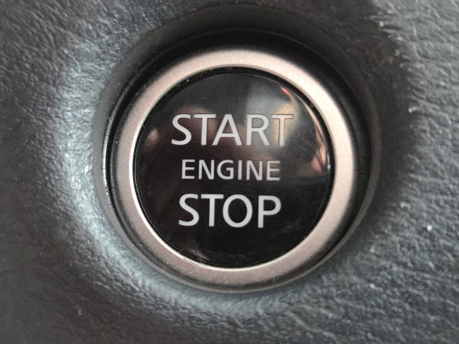 Used 2023 Nissan Frontier SV image 30