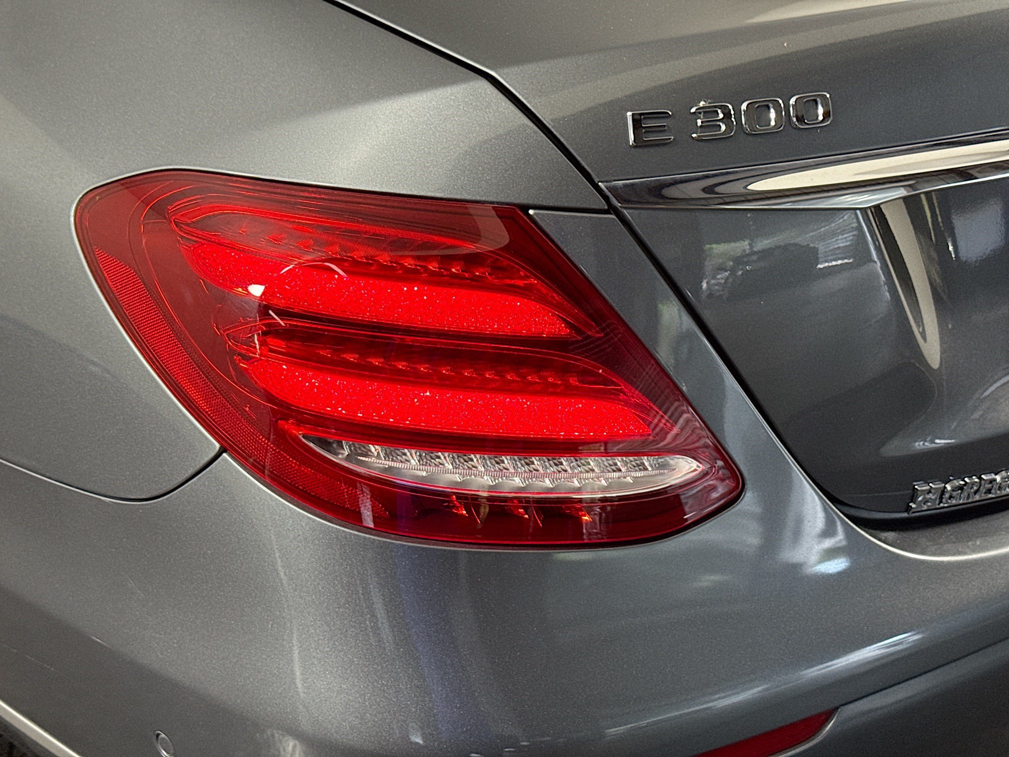 Used 2018 Mercedes-Benz E 300 w/ Premium 1 Package image 36