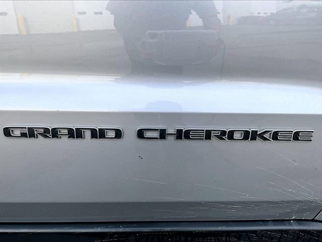 Used 2018 Jeep Grand Cherokee Limited image 8