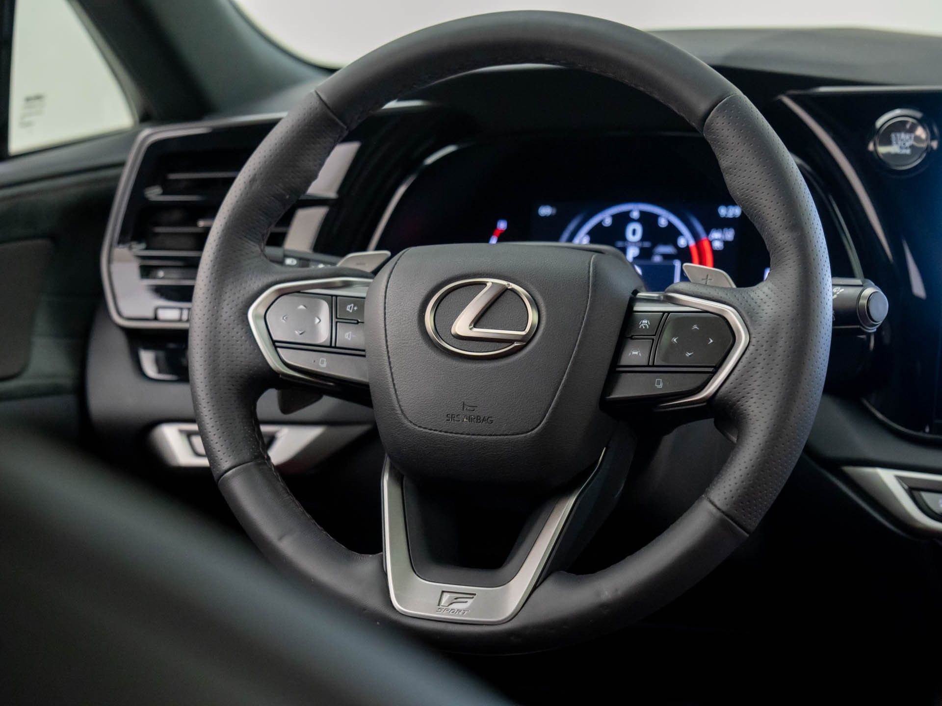 Used 2024 Lexus RX 350 AWD image 11