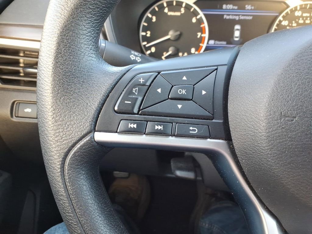 Used 2024 Nissan Altima 2.5 SV FWD image 15