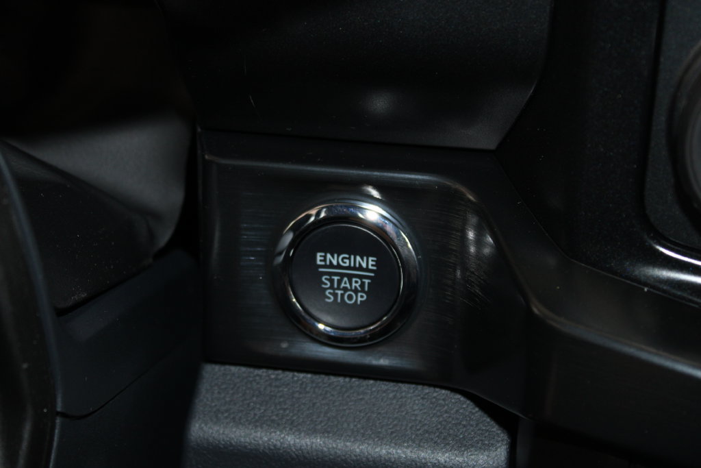 New 2026 Ford F250 Lariat w/ Black Appearance Package AWD/4WD image 52