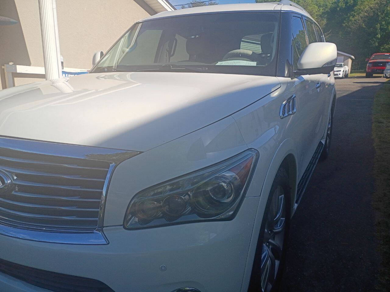 Used 2012 INFINITI QX56 4WD w/ Theater Pkg image 8