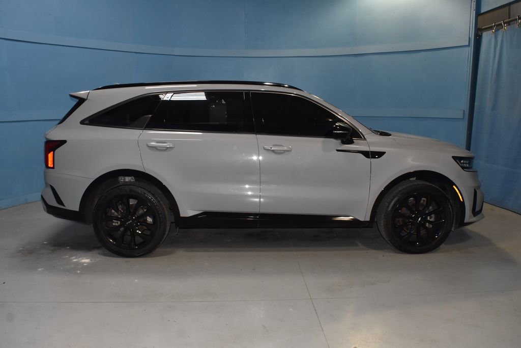Used 2023 Kia Sorento SX FWD image 24
