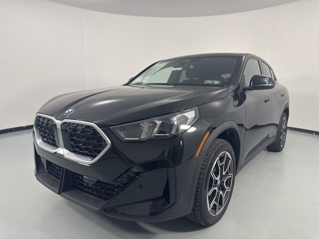 New 2026 BMW X2 xDrive28i w/ Technology Package AWD/4WD image 3