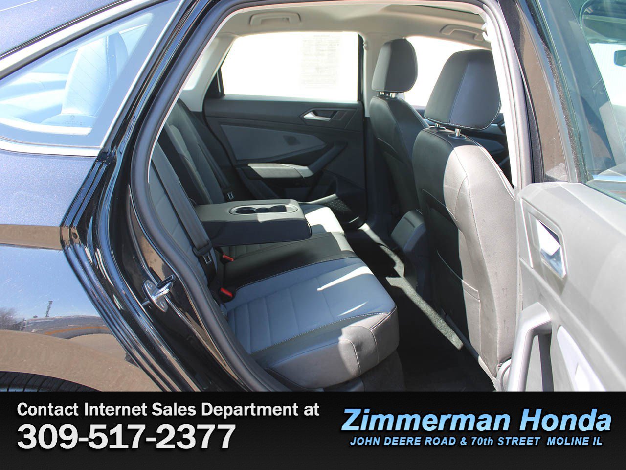 Used 2025 Volkswagen Jetta SE image 7