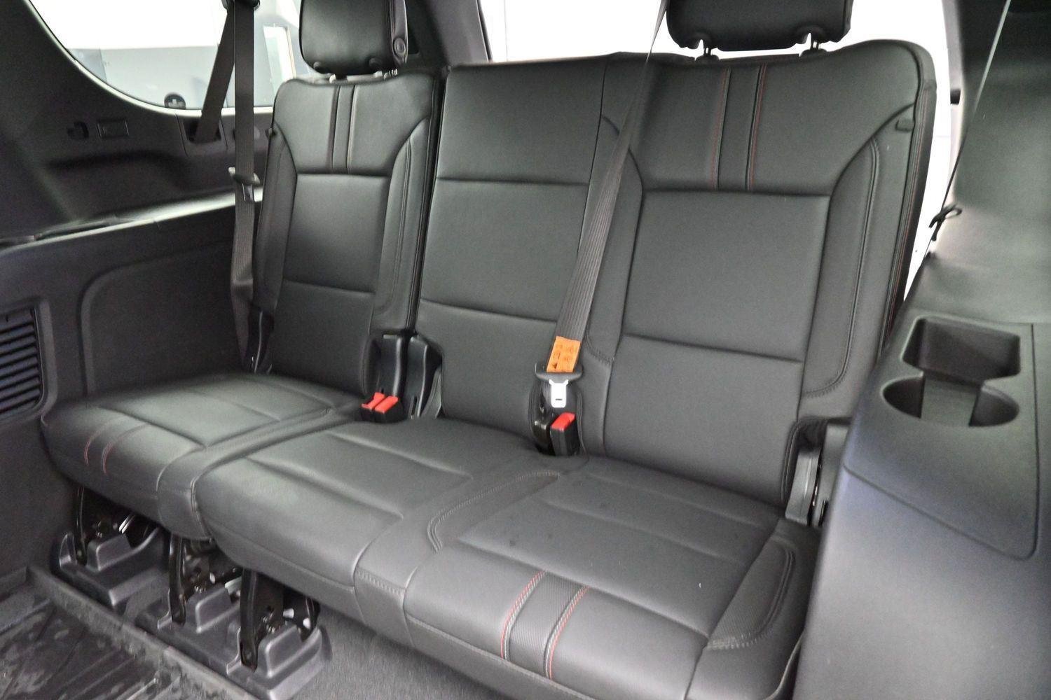 Used 2024 Chevrolet Suburban RST w/ Luxury Package AWD/4WD image 35