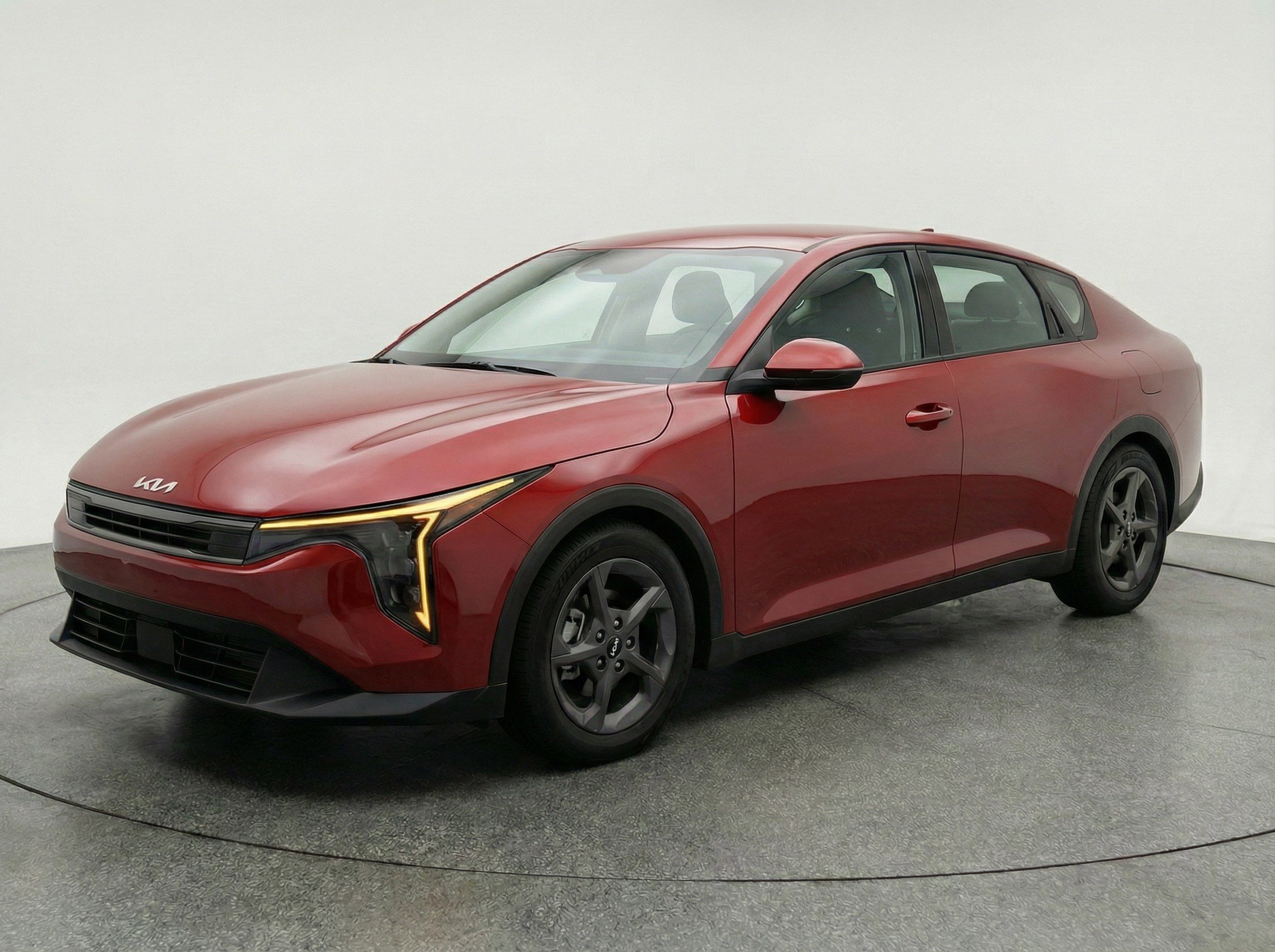 Used 2025 Kia K4 FWD image 3