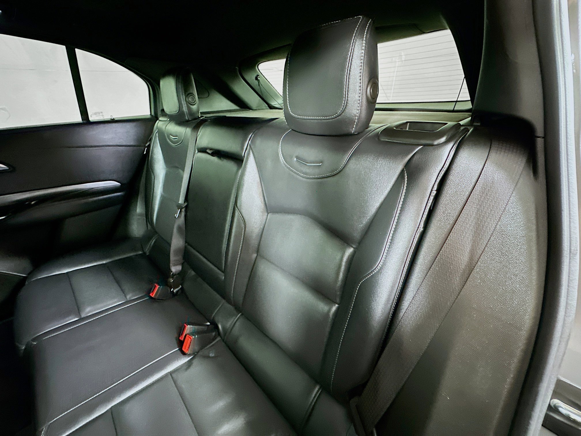 Used 2024 Cadillac XT4 Premium Luxury image 24