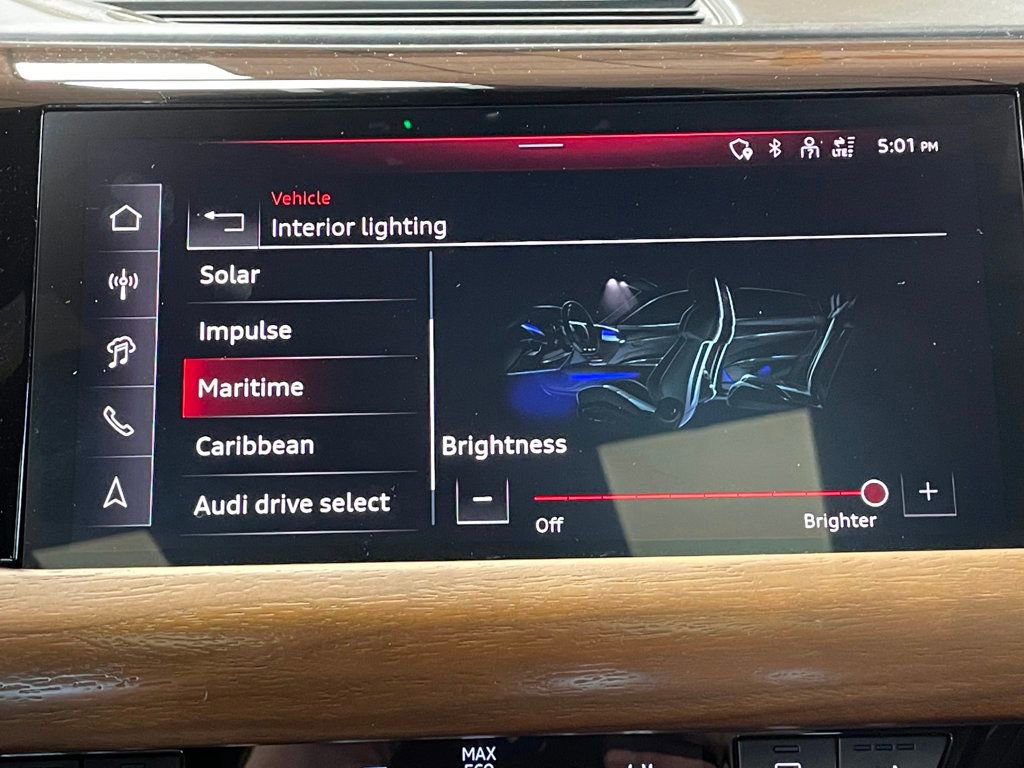 Used 2024 Audi e-tron GT Premium Plus w/ Executive Package image 35