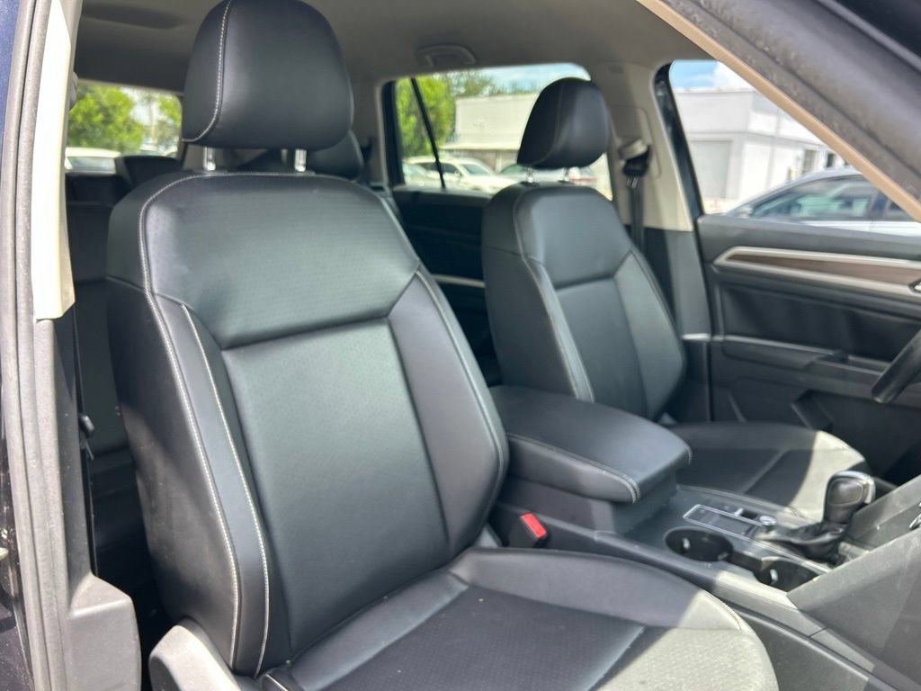 Used 2021 Volkswagen Atlas SE w/ Towing Package FWD image 42